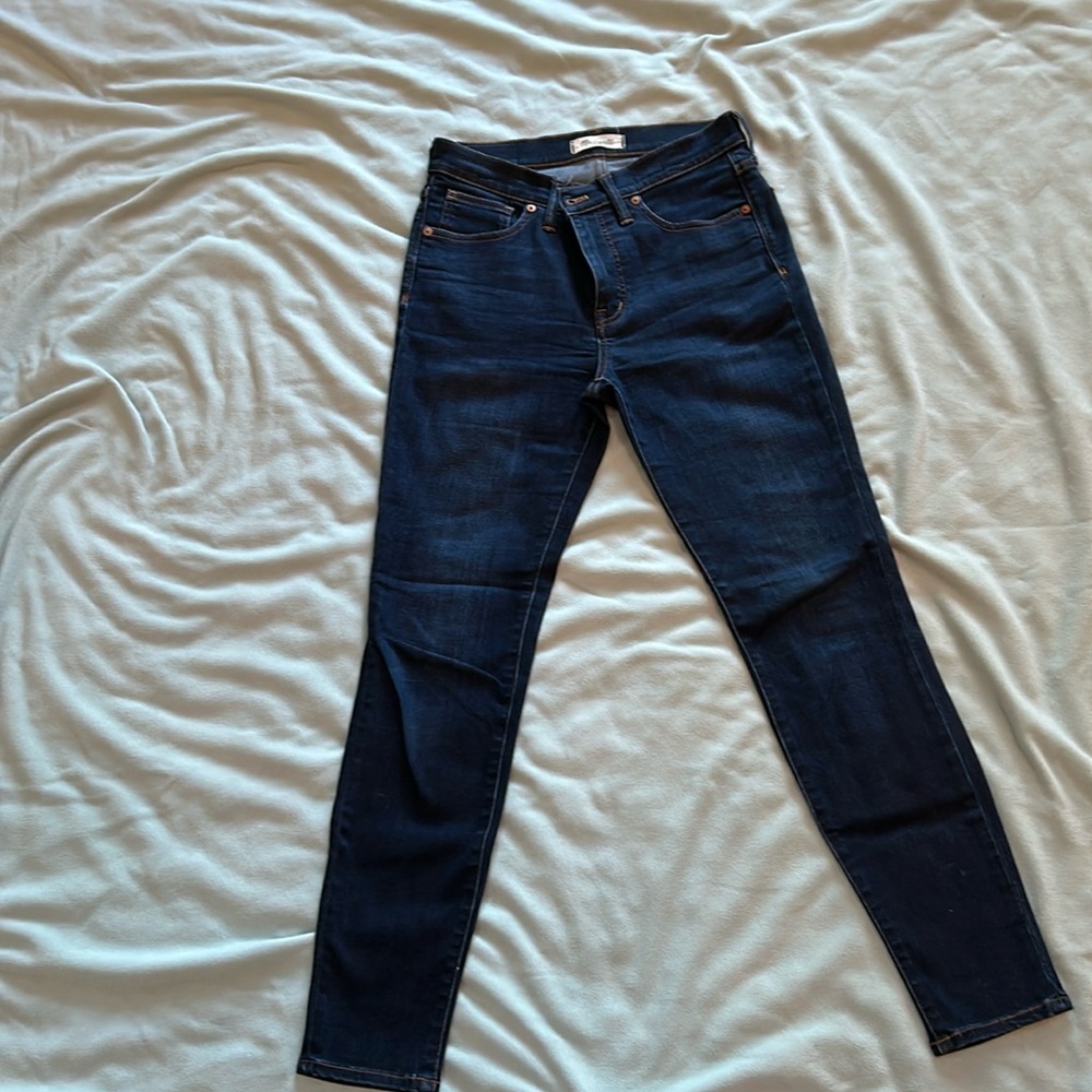 Madewell high rise skinny jeans. Size 28